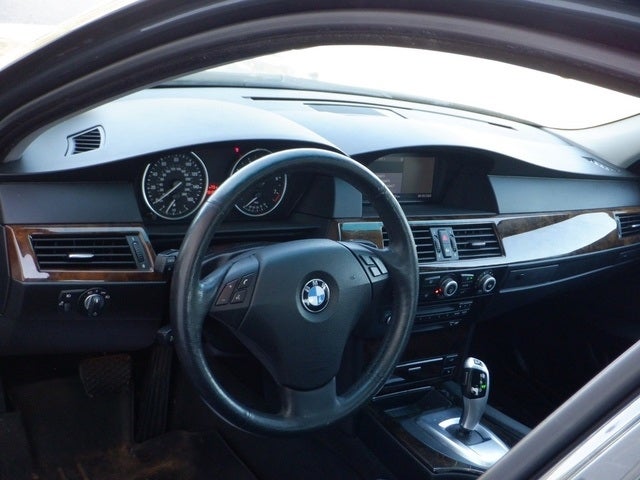 2009 BMW 5 Series 528i xDrive